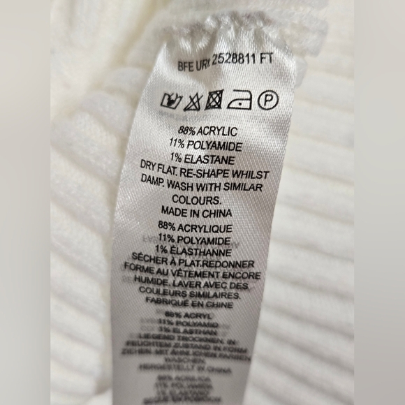 French Connection Sweater L Bright White Turtle Neck Mock Long Sleeve Ruffled - Picture 6 of 6